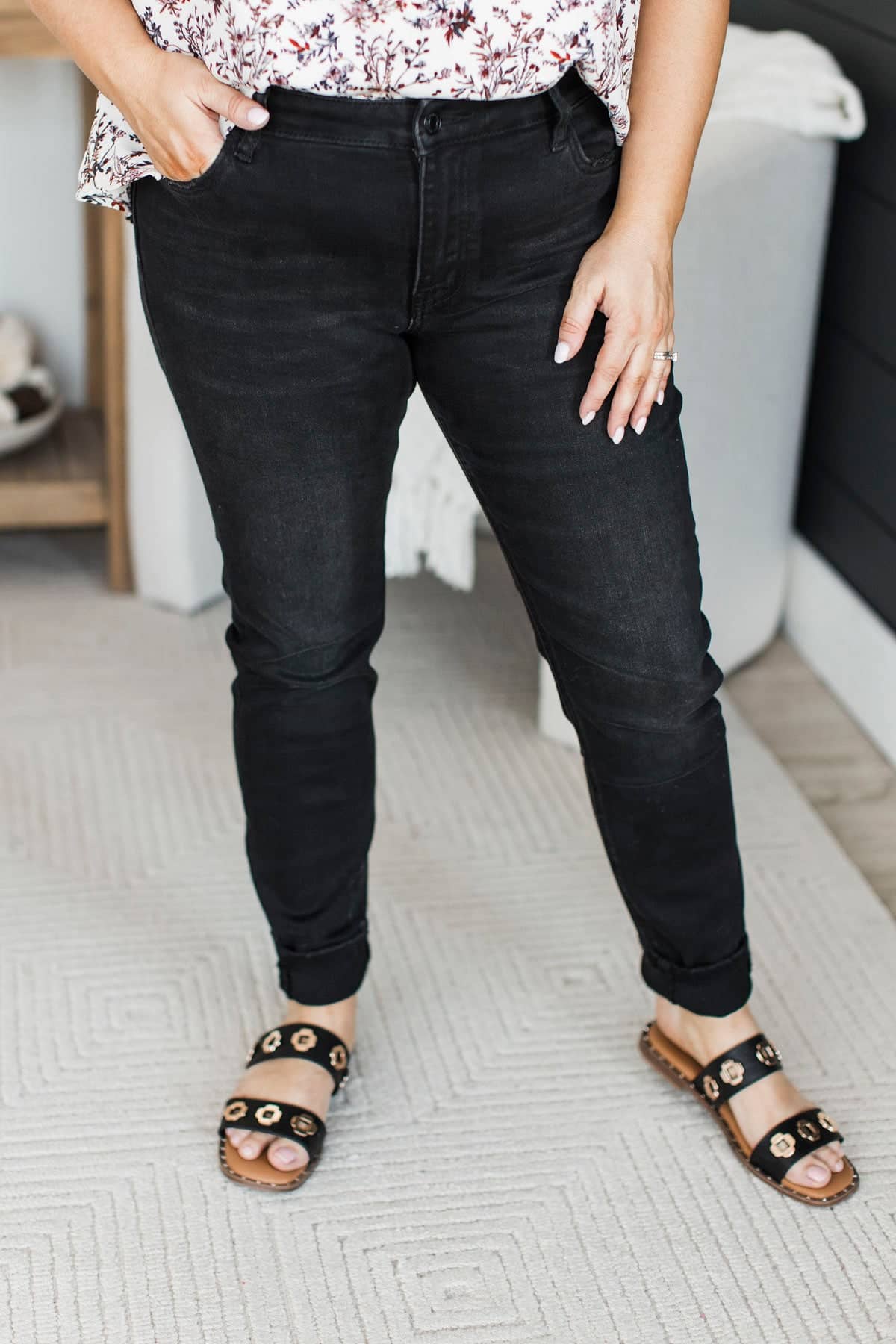 Vervet Skinny Jeans- Tally Wash - Image 3