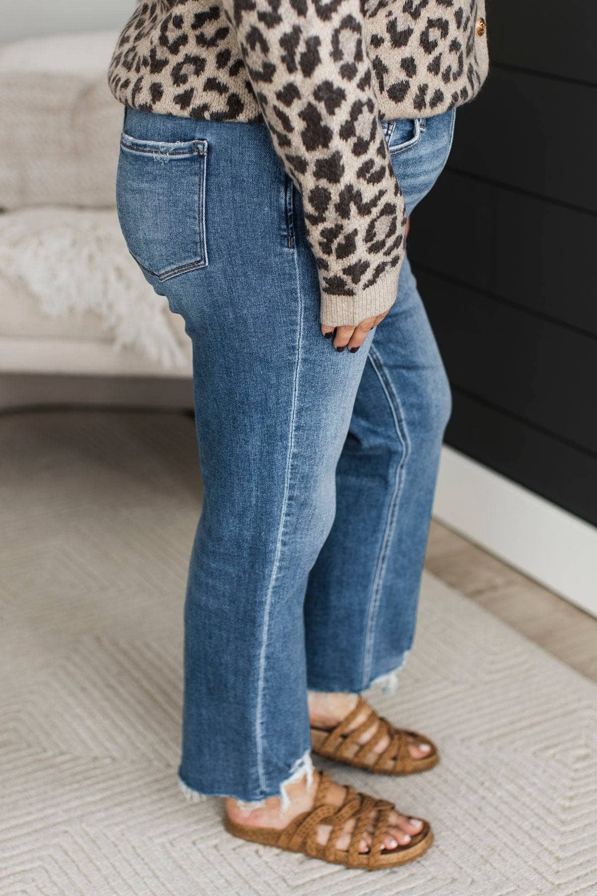 Vervet Straight Leg Jeans- Esme Wash - Image 6