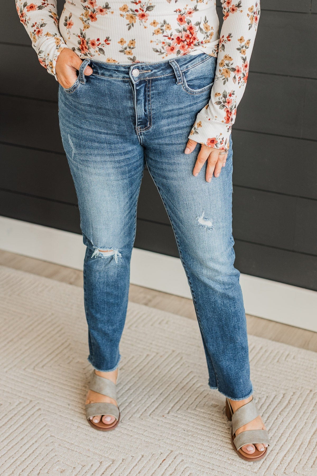 Vervet Stretch Straight Jeans- Gretchen Wash - Image 4