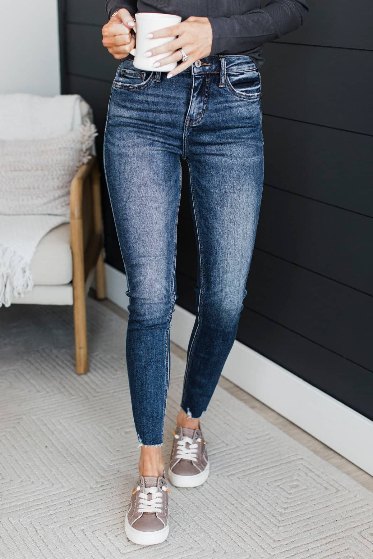 Vervet Tummy Control Skinny Jeans- Joy Wash