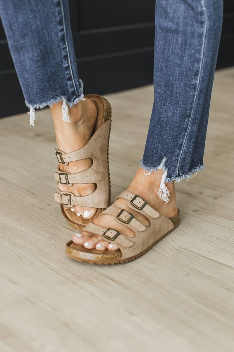 Very G Ashley Sandals- Nude - Image 2