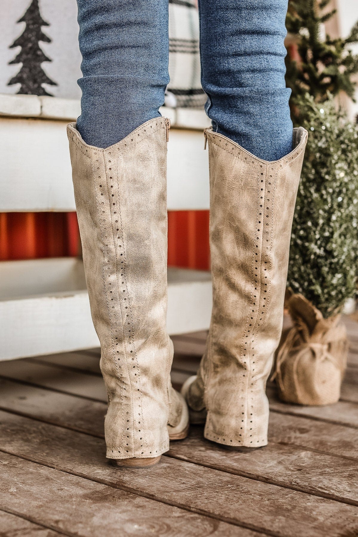 Very G Berkley Boots- Cream - Image 4