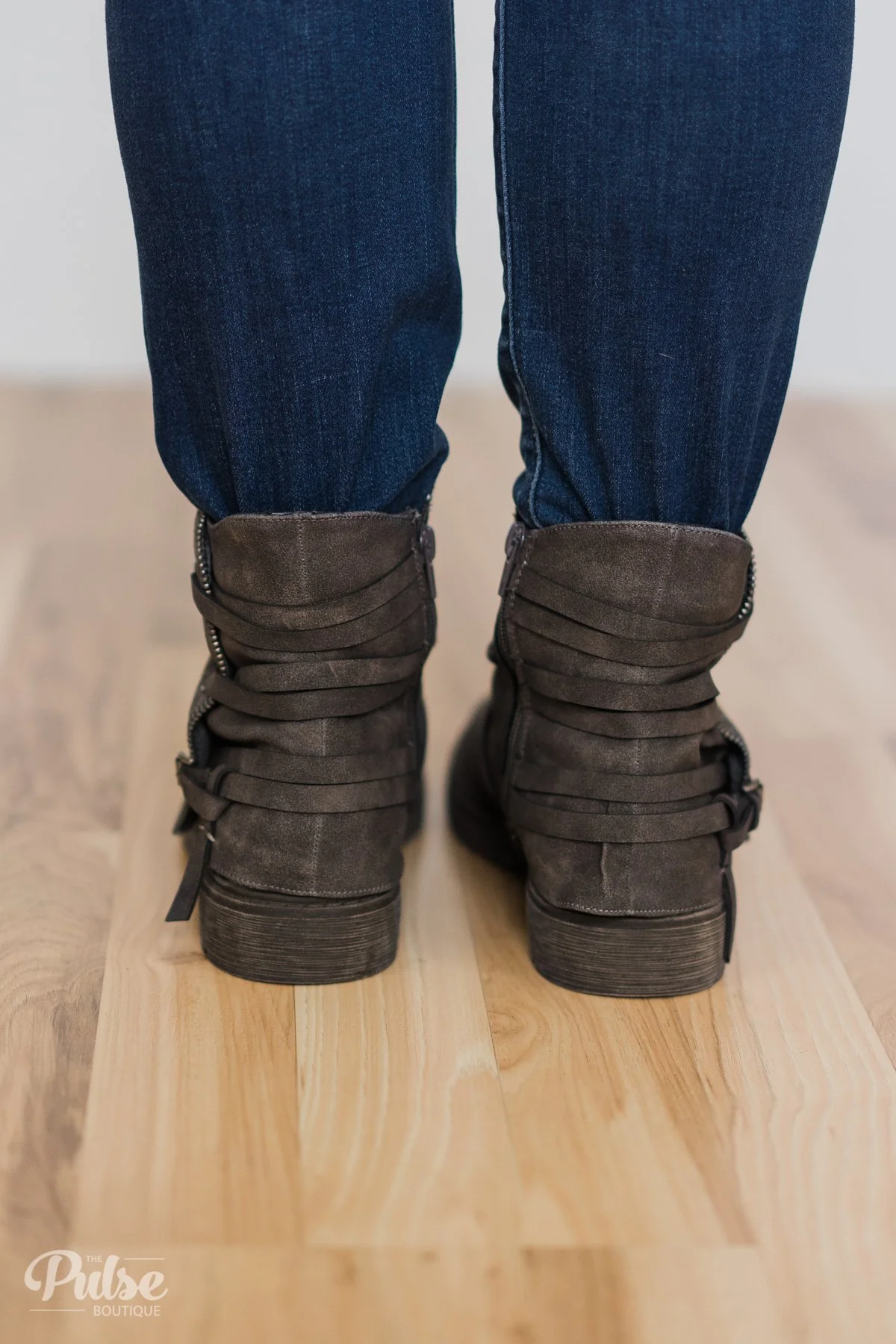 Very G Bruiser Boots- Grey - Image 4