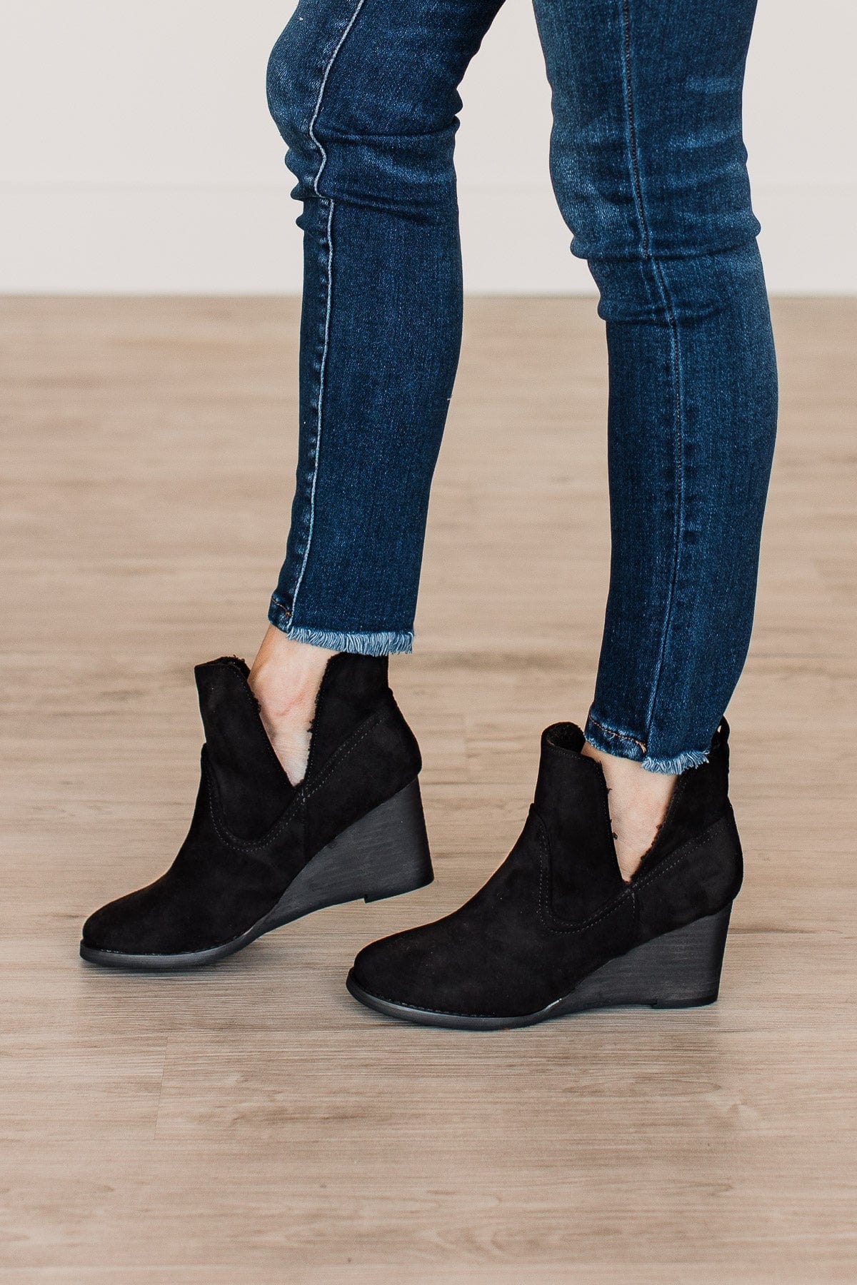 Very G Ember Wedge Booties- Black - Image 3