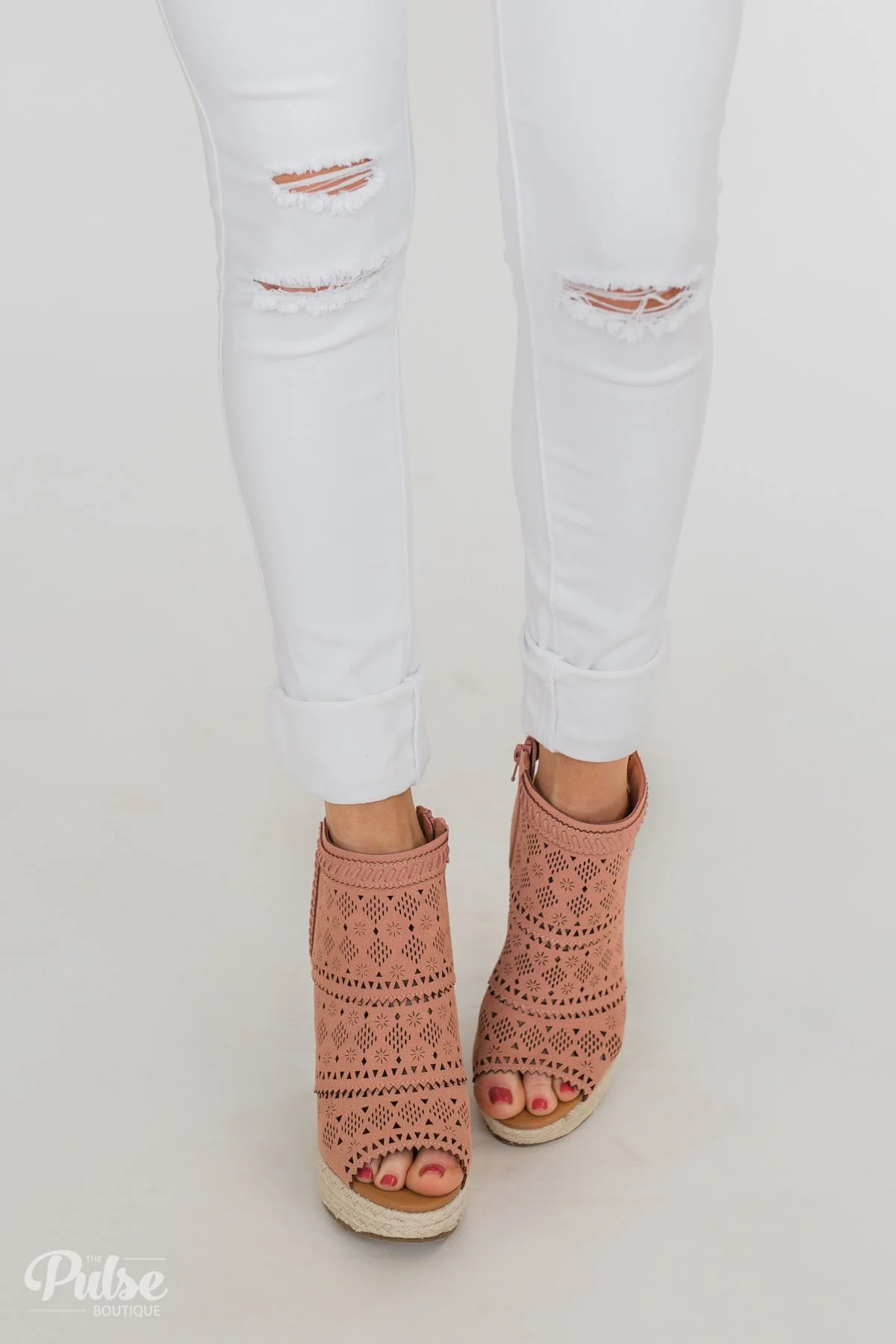 Very G Gloria Wedges- Blush