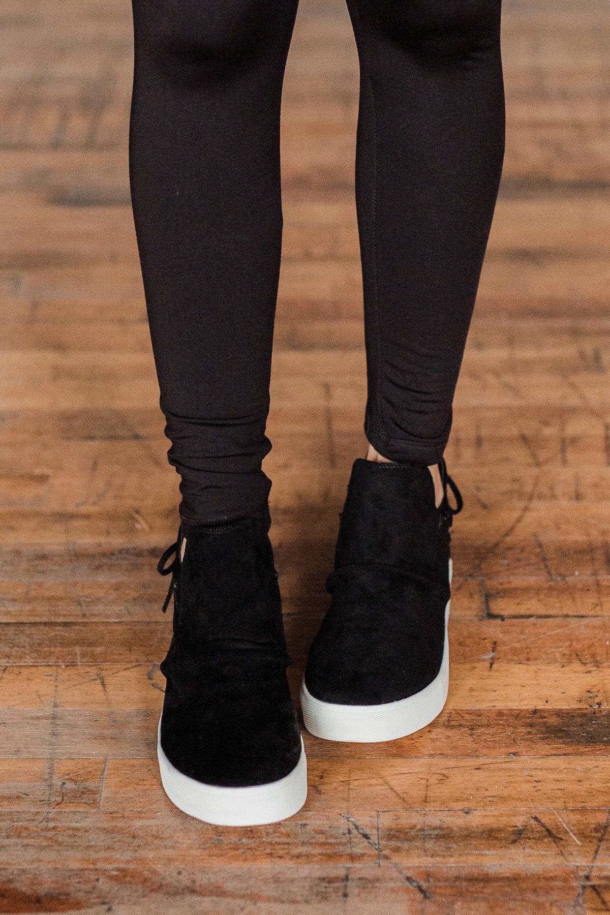 Very G Harvest Sneakers- Black - Image 3