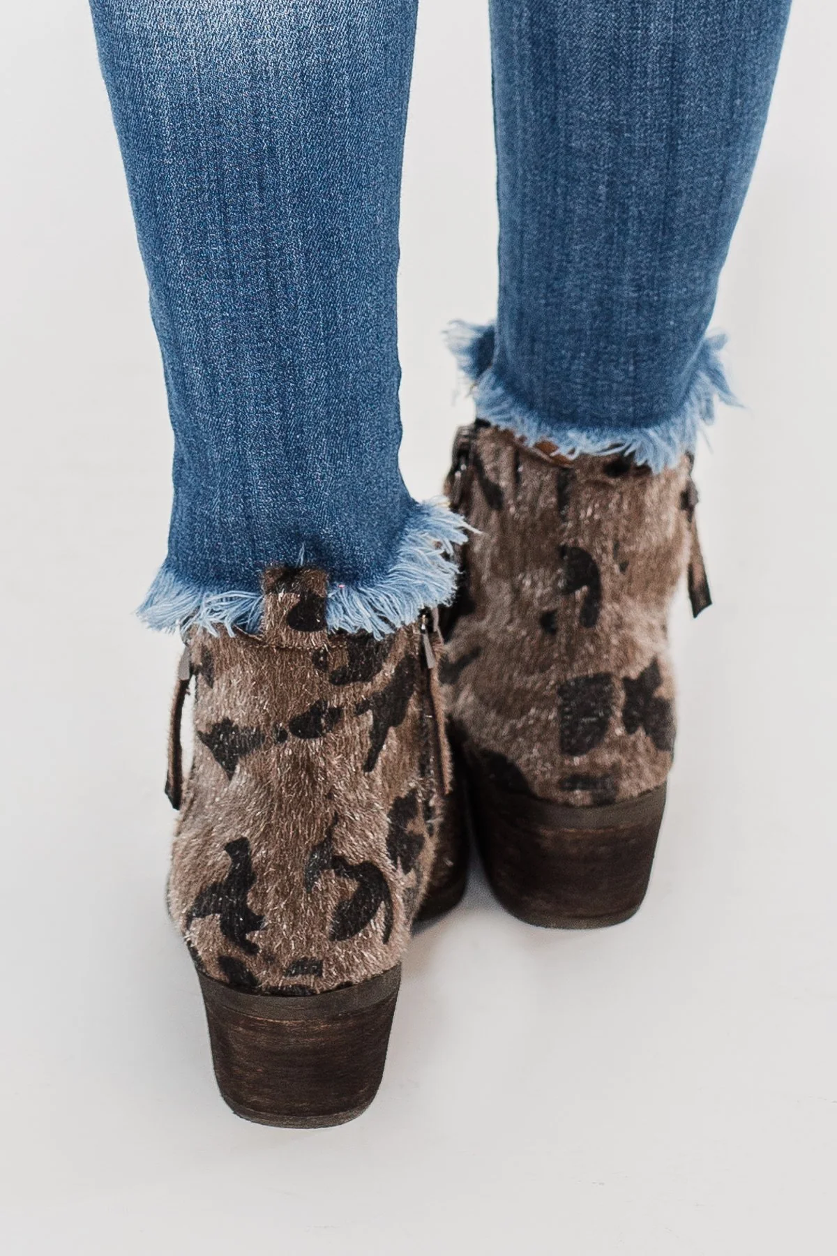 Very G Twinkle 2 Booties- Camo - Image 5