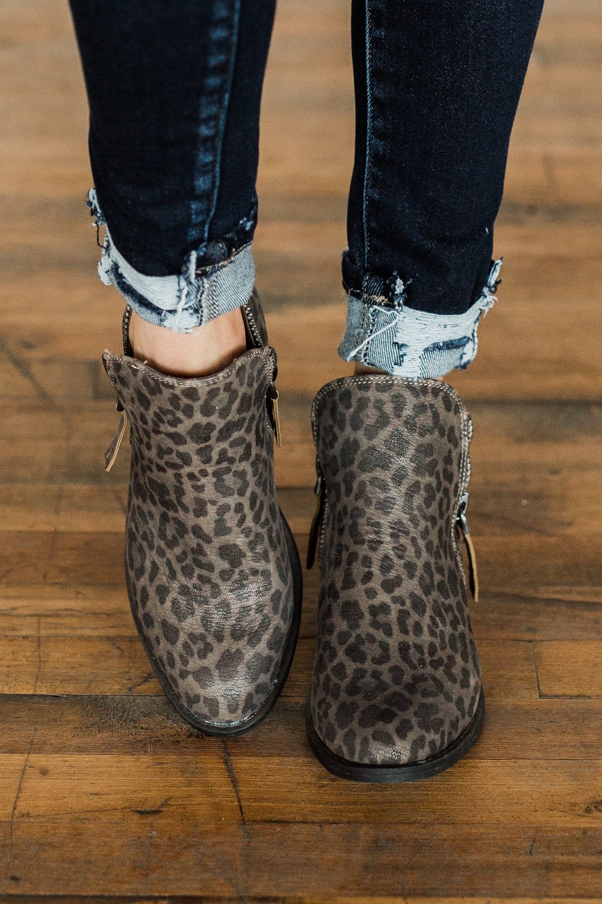 Very G Wink Booties- Leopard - Image 2