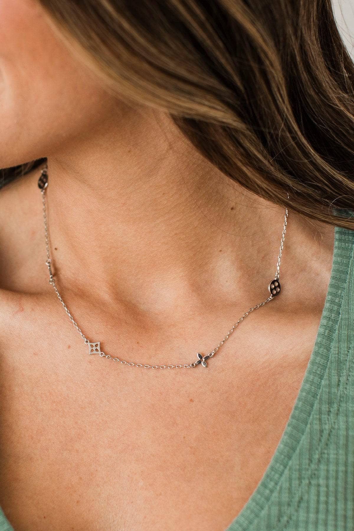 Wanting Luxury Pendant Necklace- Silver