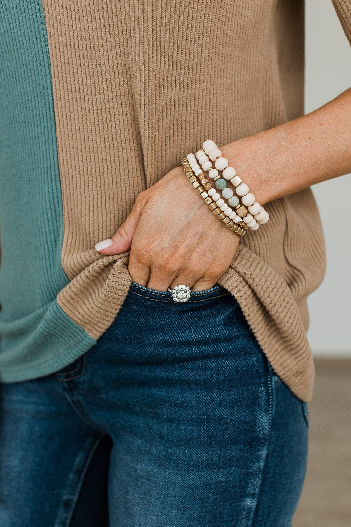 Watch Me Shine Stackable Bracelet Set- Mint & Natural - Image 2