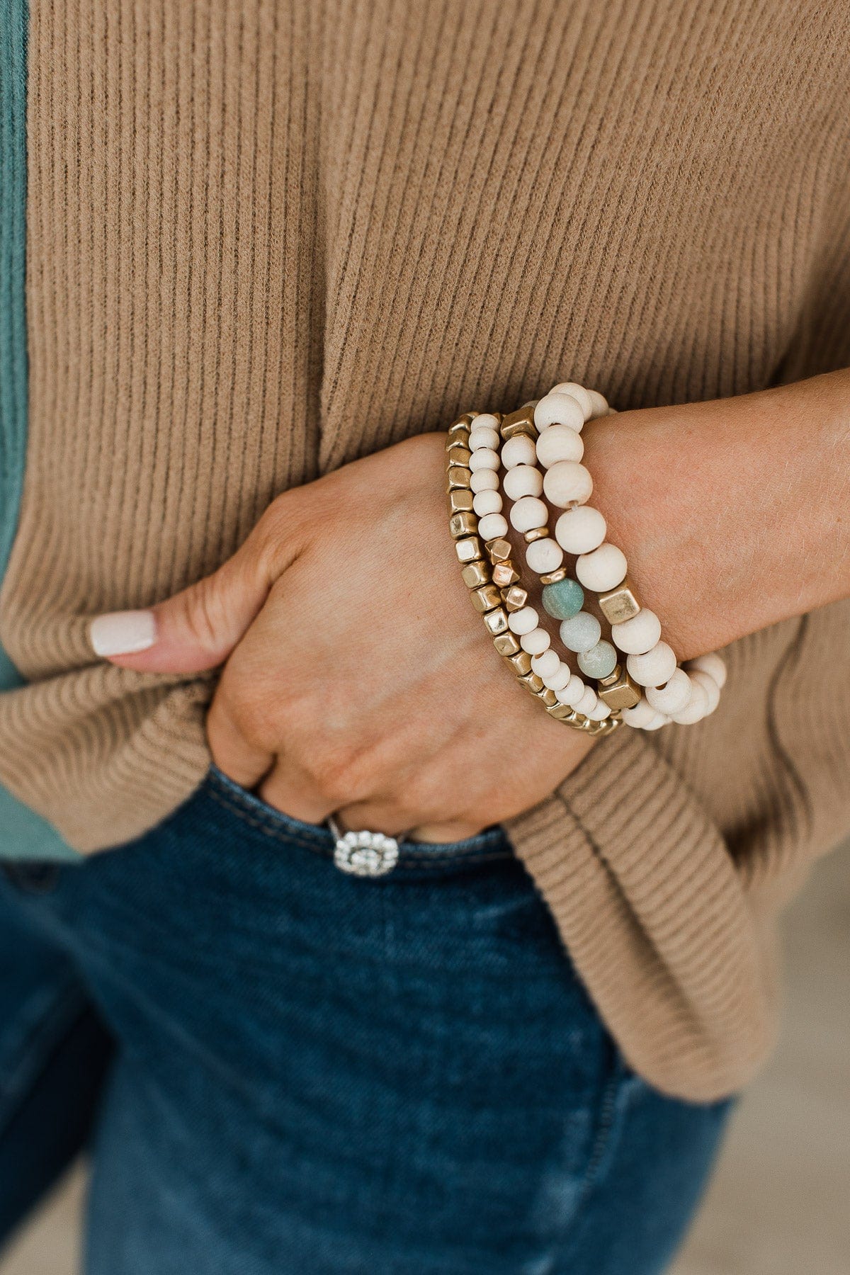 Watch Me Shine Stackable Bracelet Set- Mint & Natural - Image 4