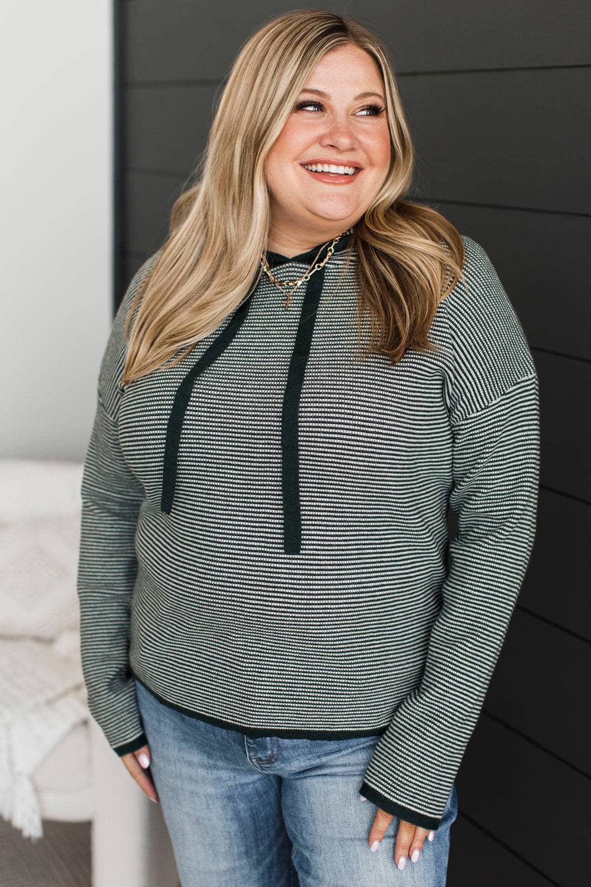 Well Said Hooded Pullover Sweater- Forest Green