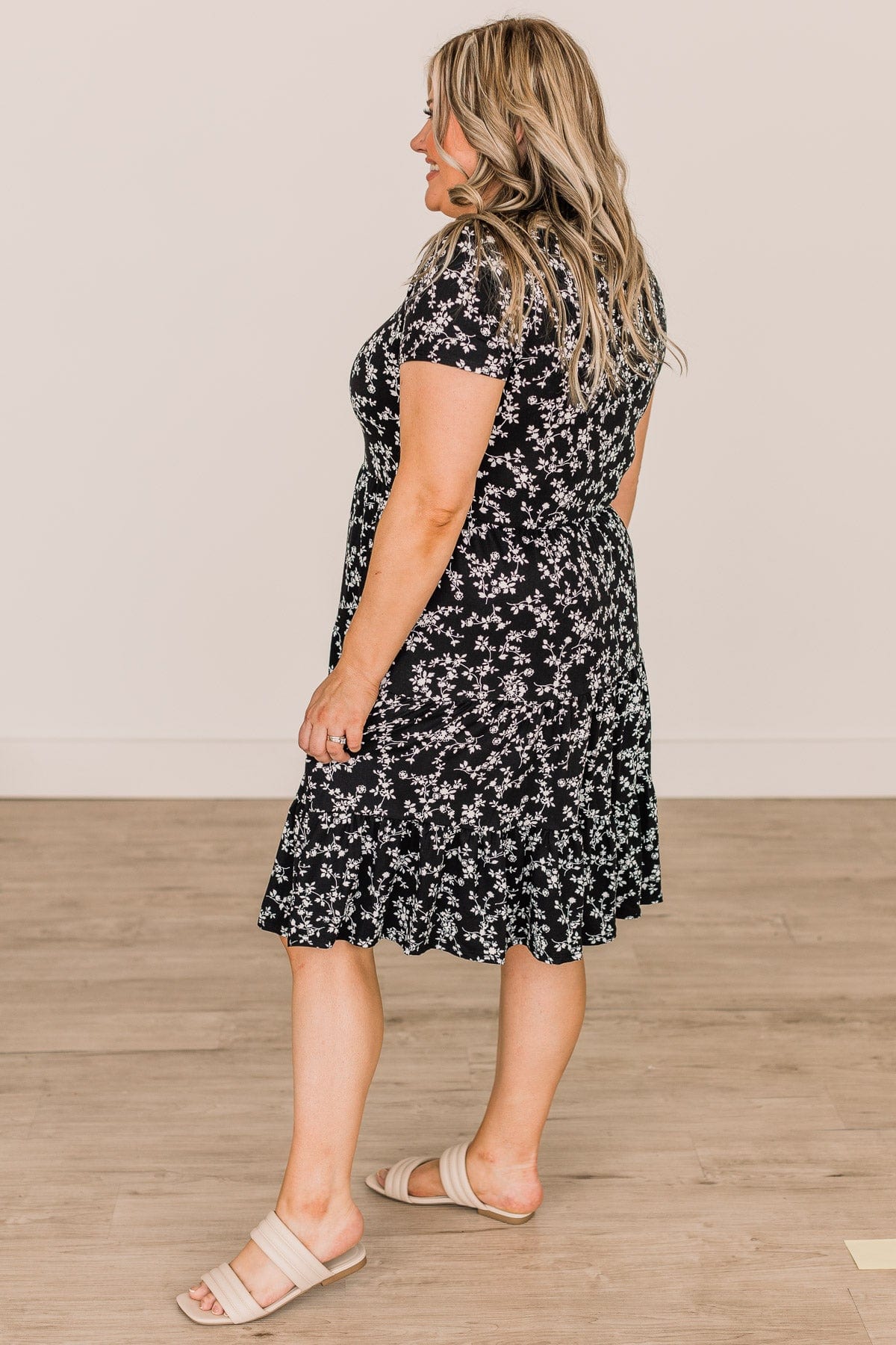 Whimsical Love Short Sleeve Floral Dress- Black - Image 5