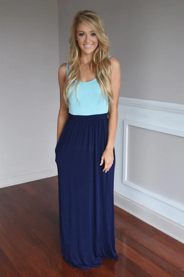 Whisper in the Wind Maxi ~ Navy