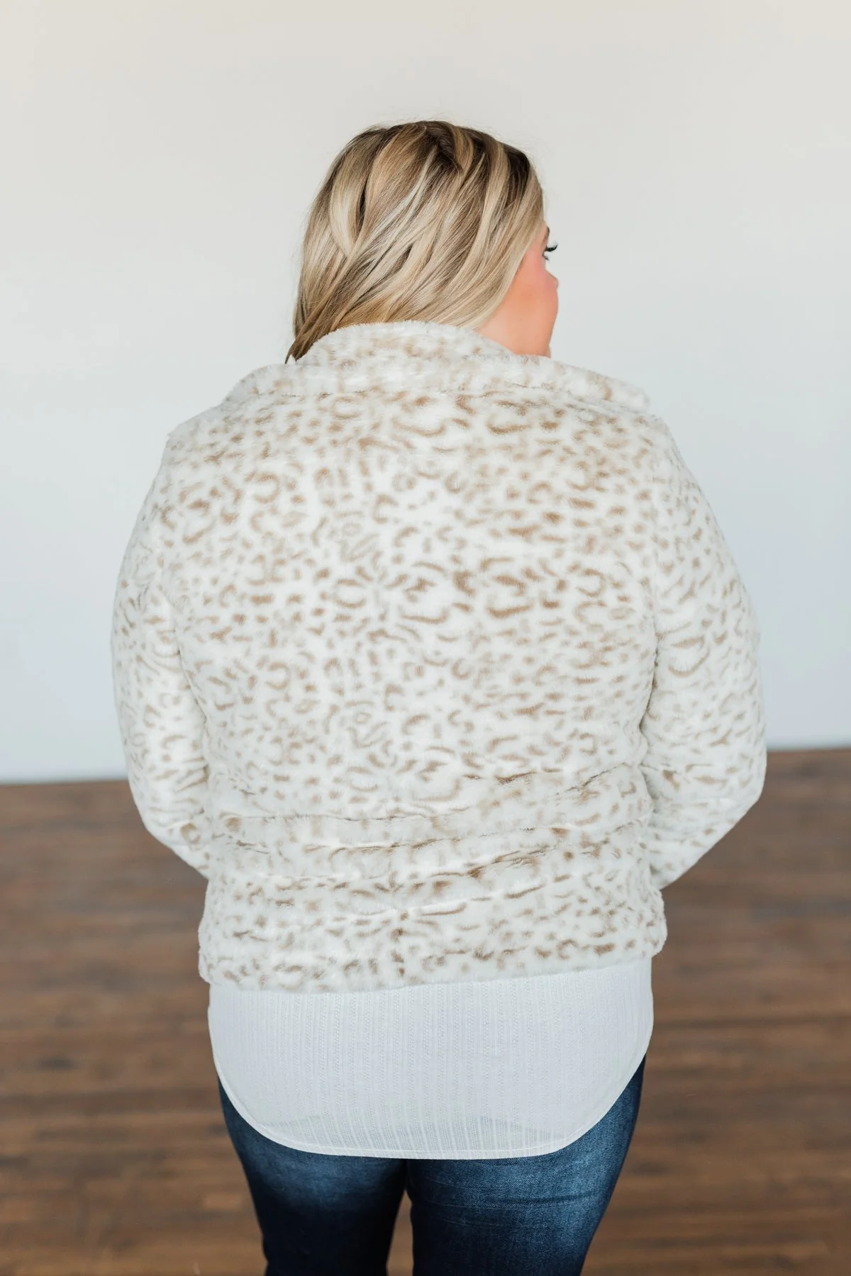 Wildly In Love Leopard Sherpa- Cream & Beige - Image 6