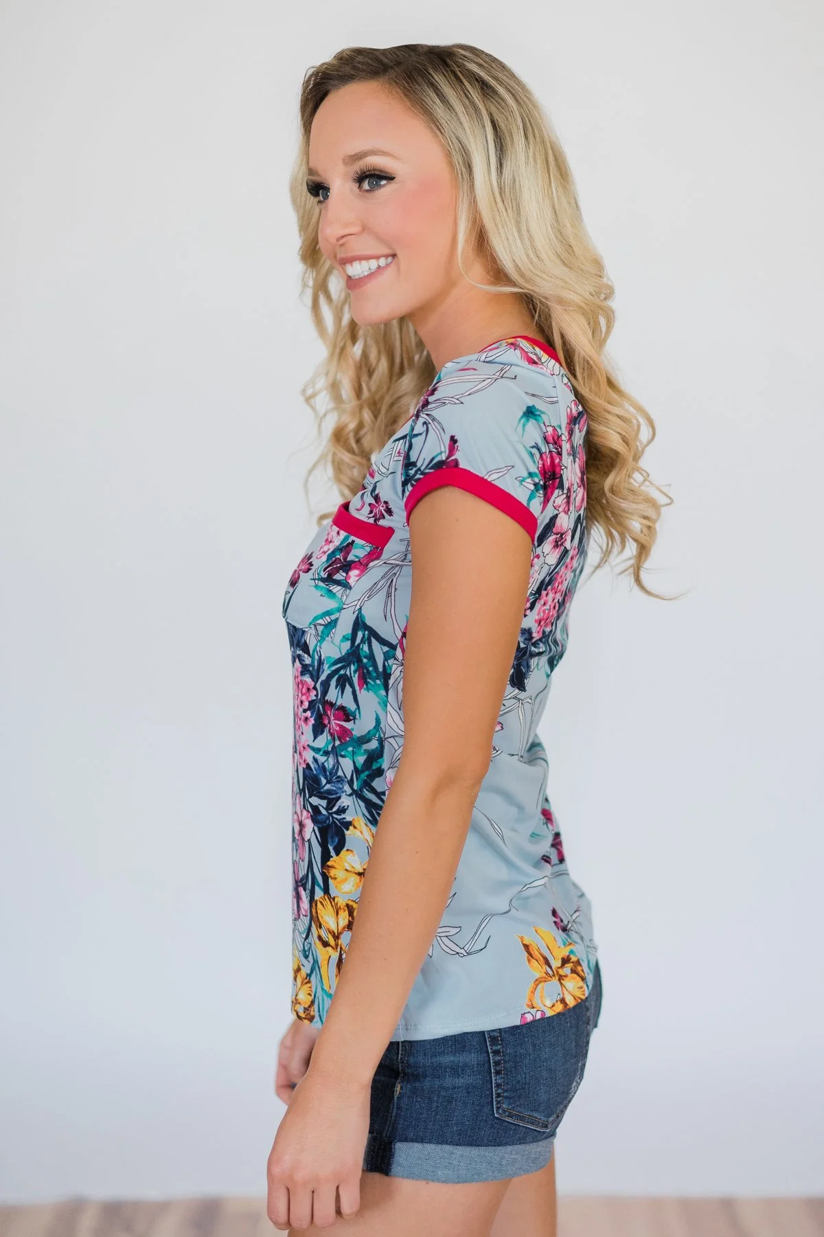Work of Art Floral Pocket Top- Light Blue - Image 4