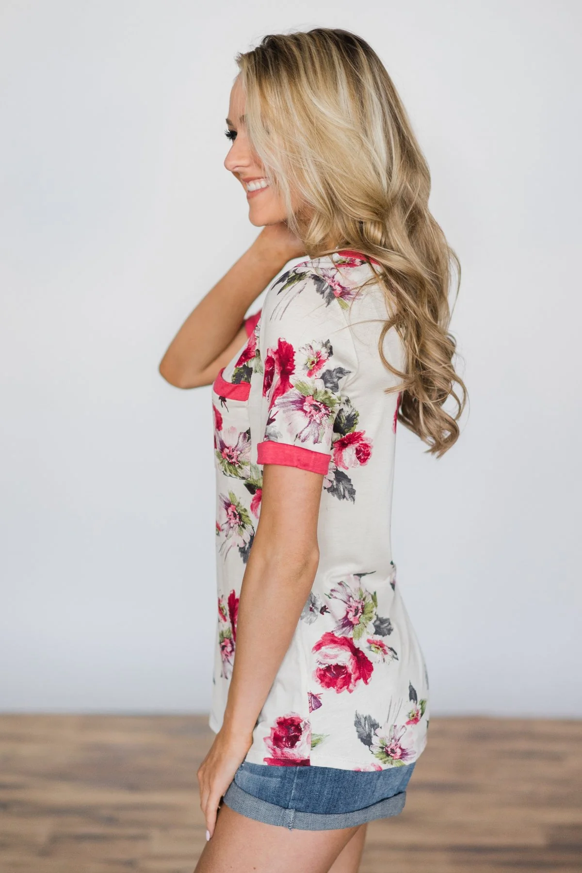 Worth it All Floral Pocket Top - Image 4
