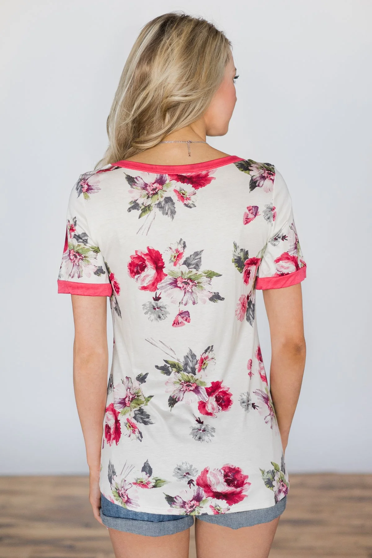 Worth it All Floral Pocket Top - Image 5
