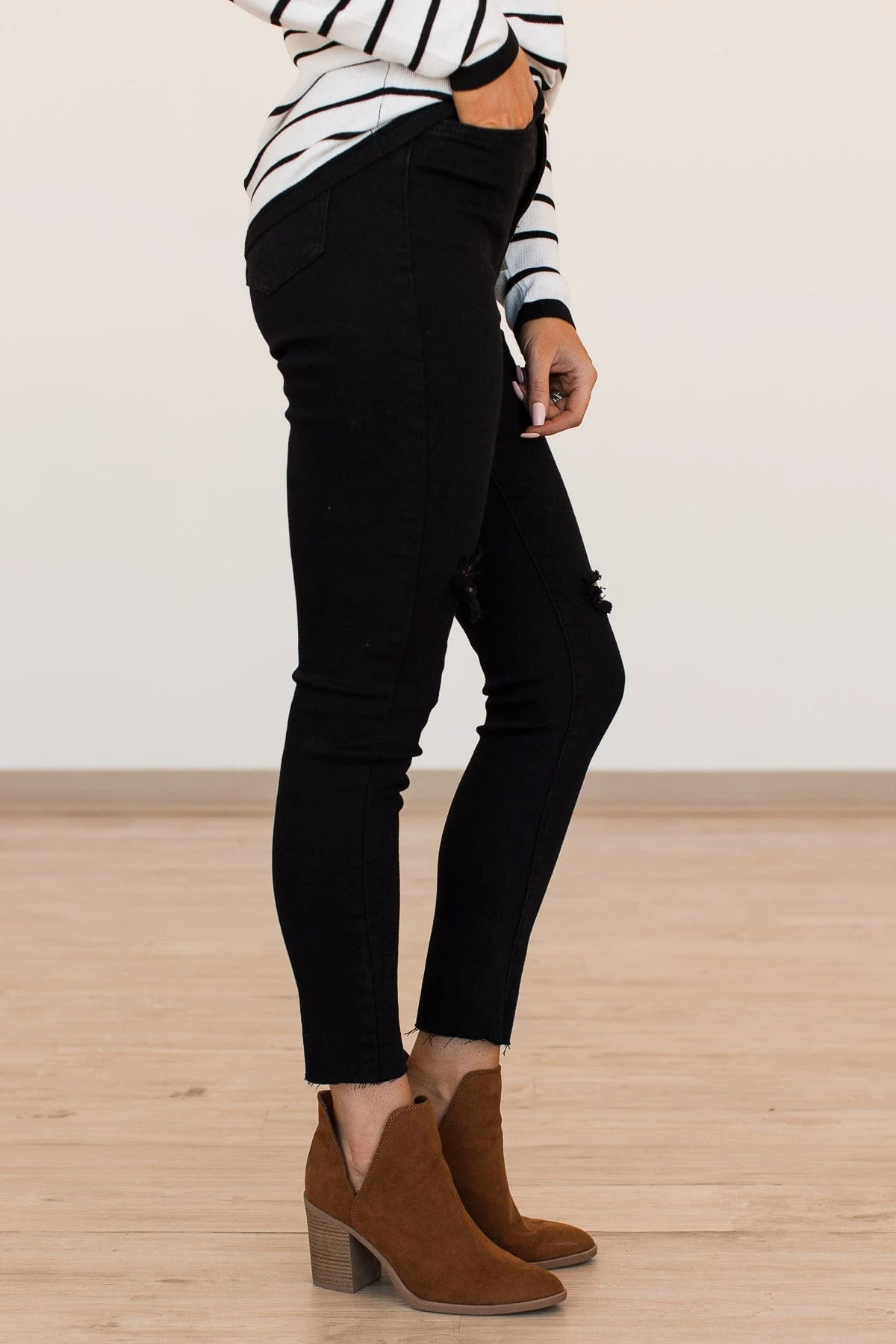 YMI Button Fly Skinny Jeans- Gemma Wash - Image 5