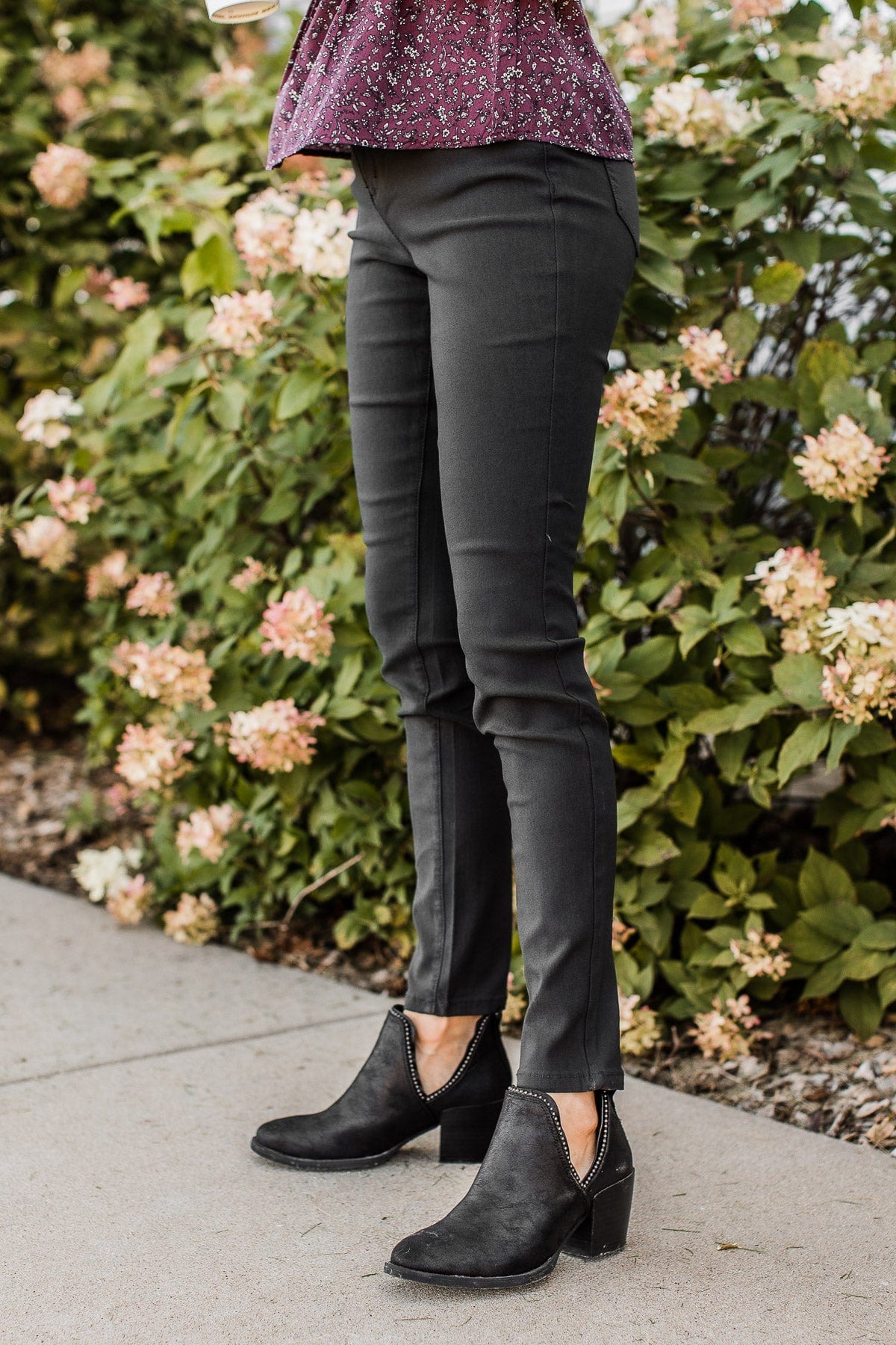 YMI Mid-Rise Jeggings- Dahlia Wash - Image 5