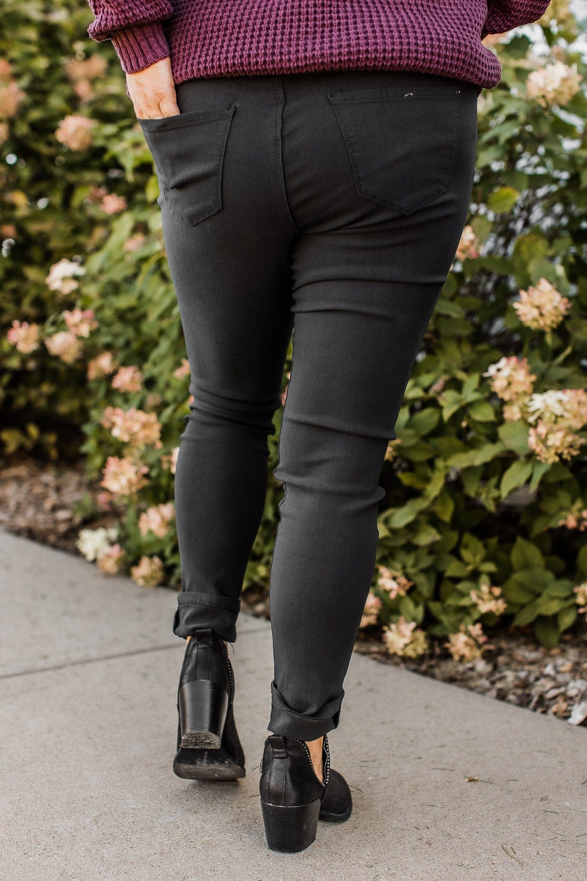 YMI Mid-Rise Jeggings- Dahlia Wash - Image 8