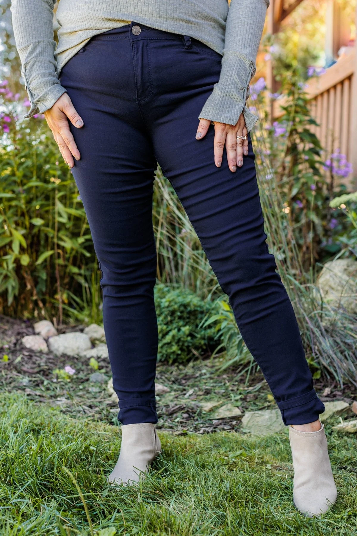 YMI Mid-Rise Jeggings- Sawyer Wash - Image 5