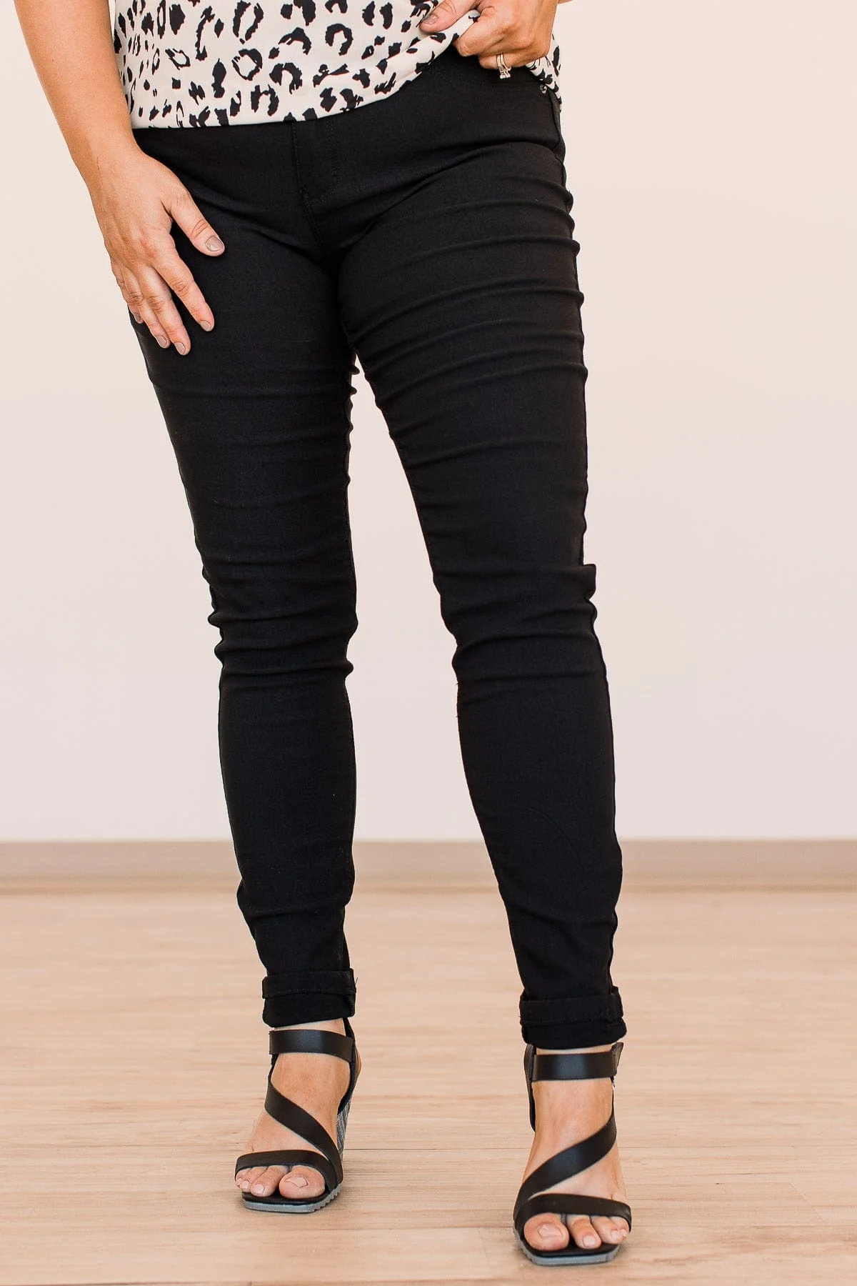 YMI Mid-Rise Jeggings- Helena Wash - Image 6