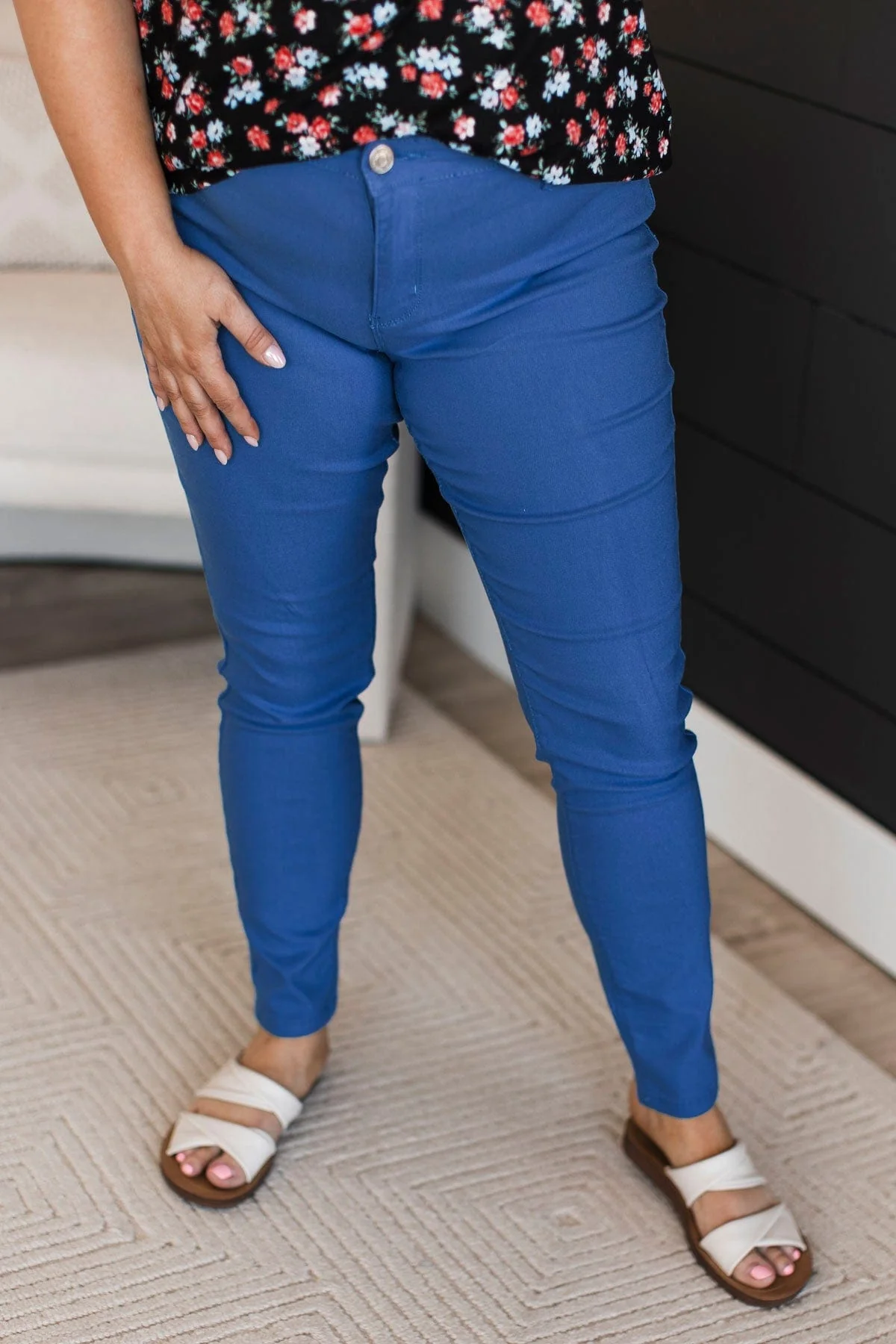 YMI Mid-Rise Jeggings- Yasmin Wash - Image 4