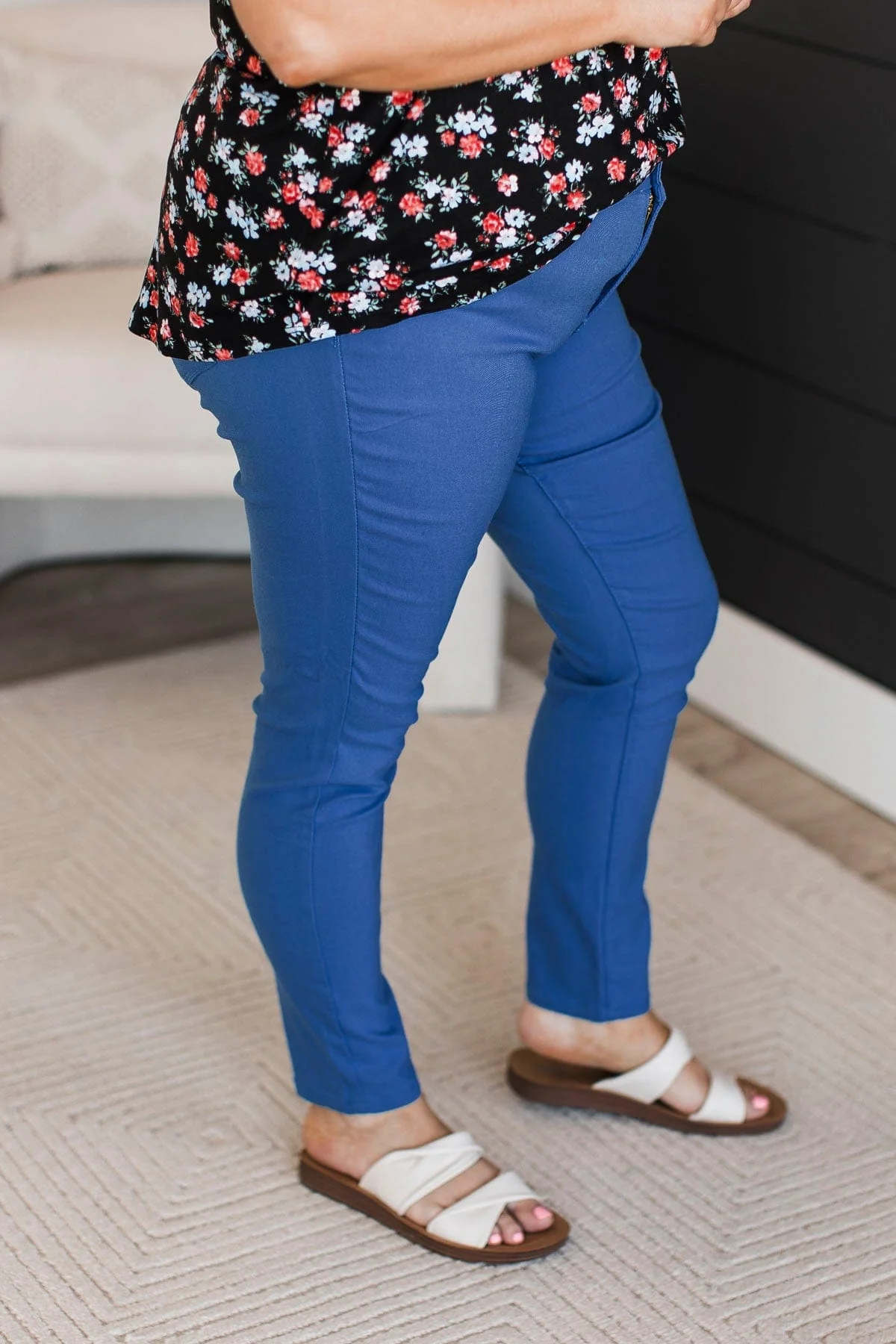 YMI Mid-Rise Jeggings- Yasmin Wash - Image 6