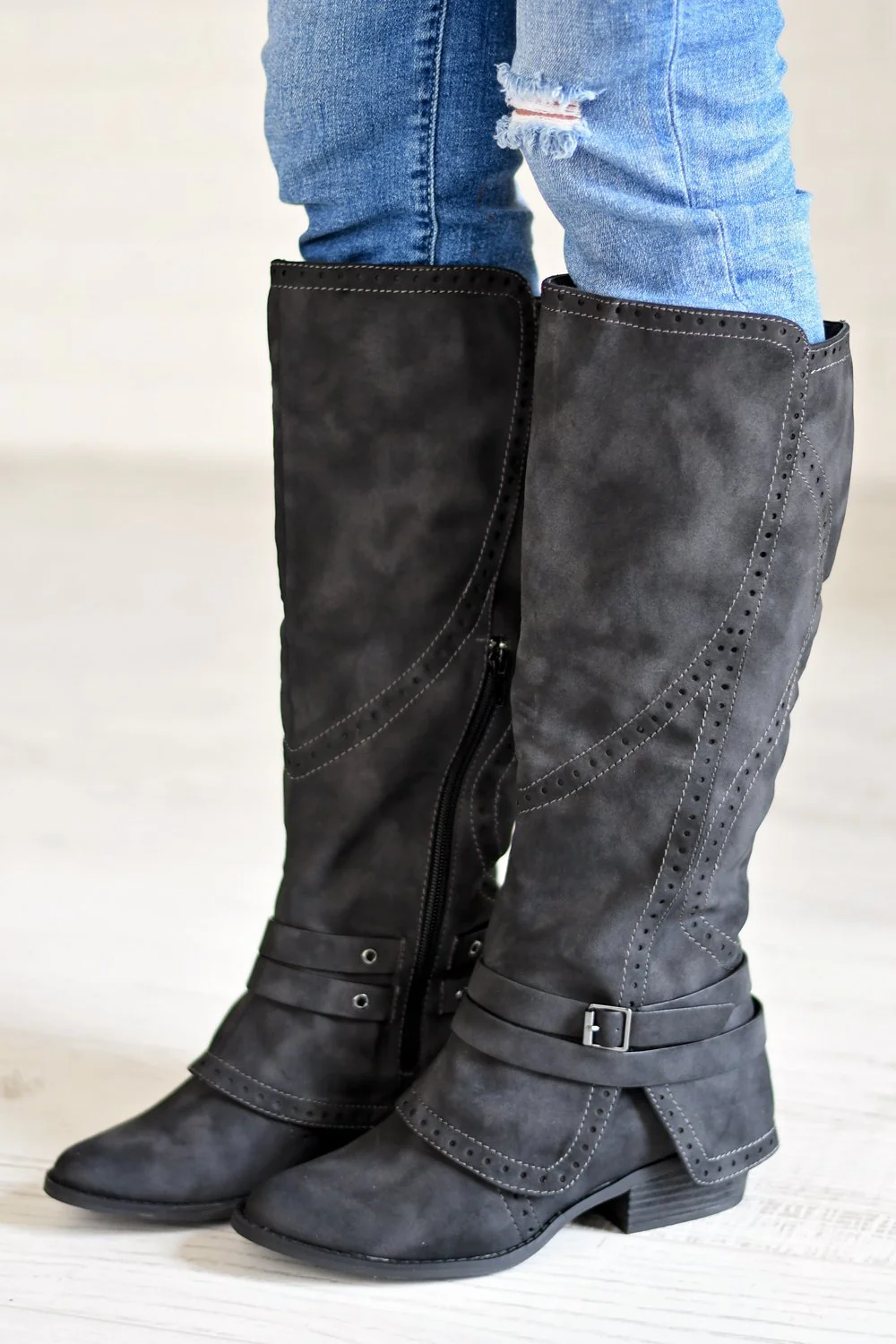 Yoko Boots ~ Black - Image 2