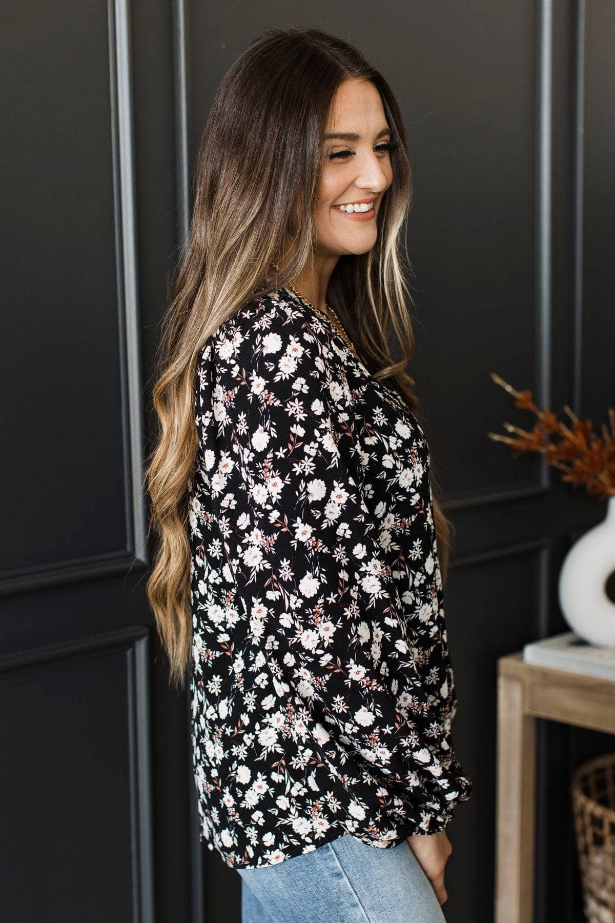 You Know Me Floral Blouse- Black - Image 4