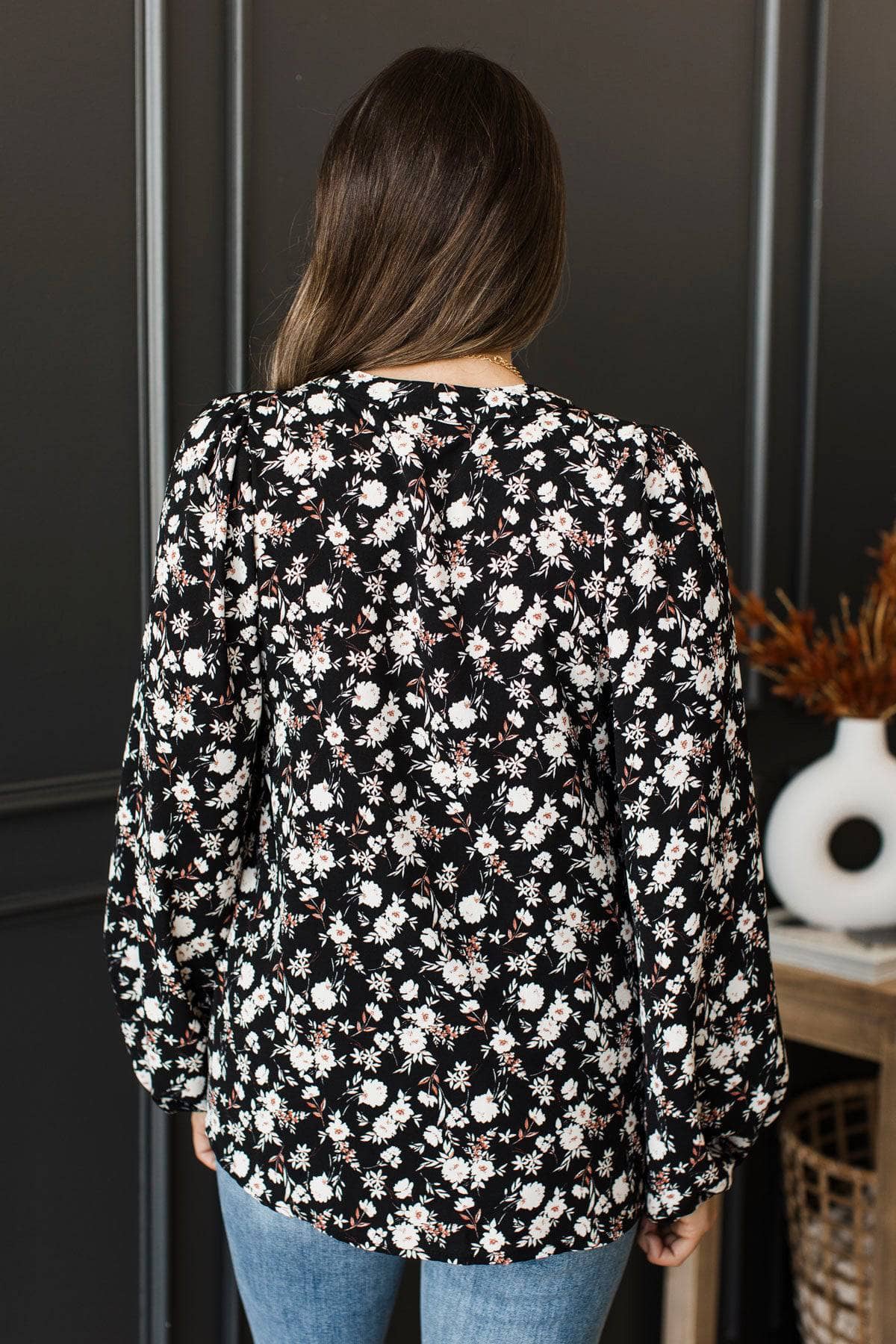 You Know Me Floral Blouse- Black - Image 6